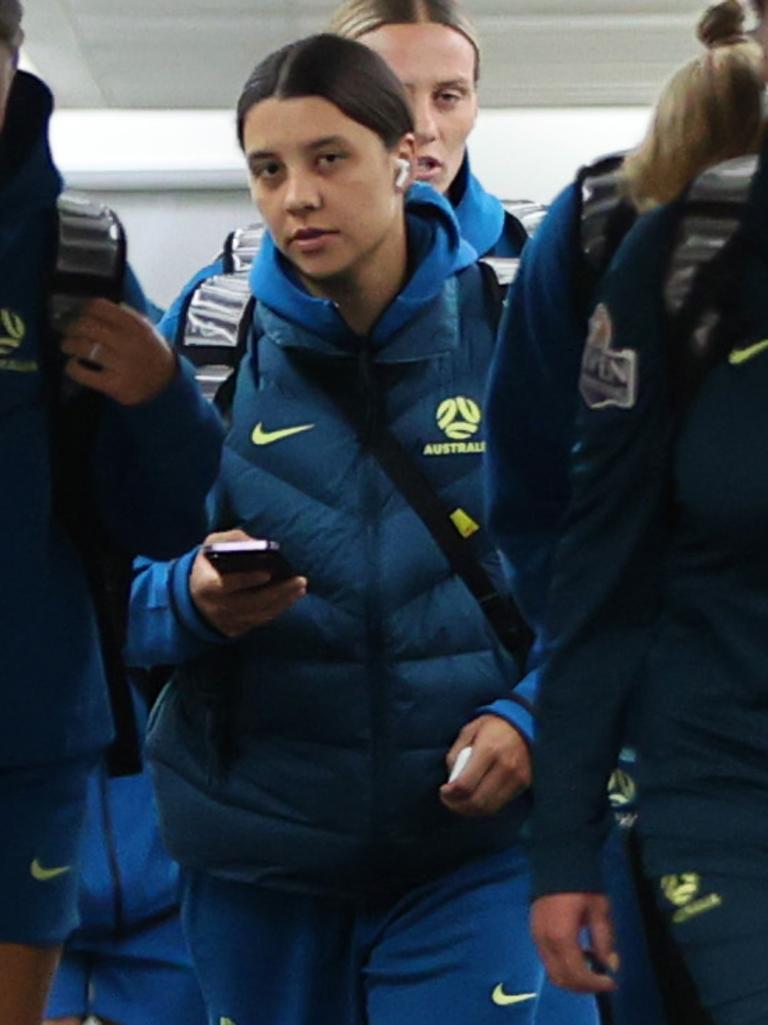 Sam Kerr arriving in Brisbane.