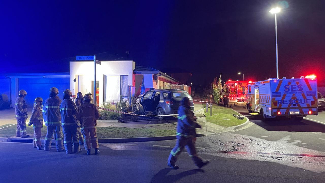 A large number of SES volunteers were at the scene. Picture: Luke Griffiths.