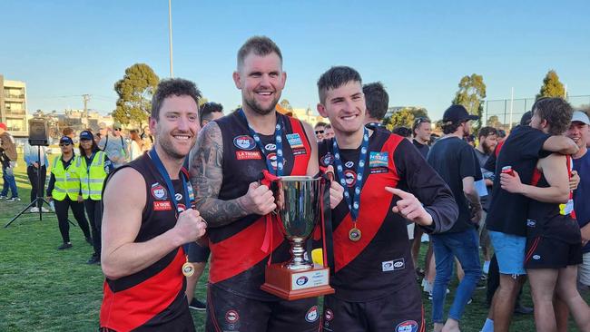 Eltham coach Tim Bongetti (centre) with co-captains Jackson Weatherald and Darcy Vallance. Picture: Ben Higgins