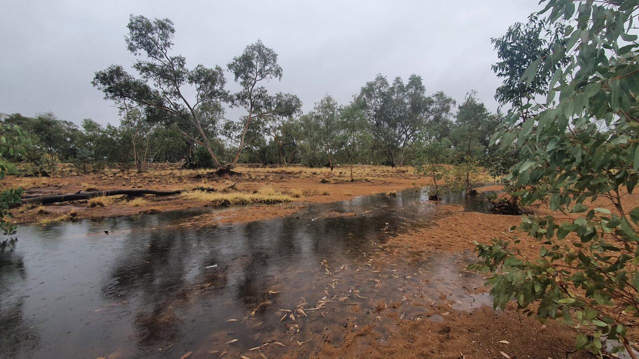 weather-nt-downpour-delivers-more-than-60mm-of-rain-to-parts-of