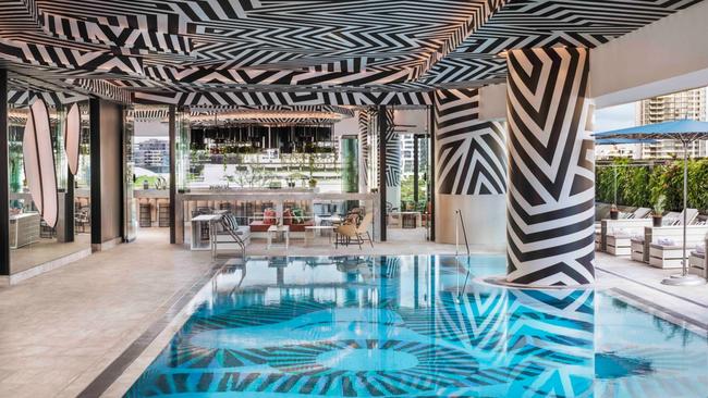 2. W BrisbaneSitting on the Brisbane River with views to South Bank, this hotels channels the playful atmosphere the brand is known for.Why we love it: the cbd location is ideal for exploring the city - QAGOMA is just across the river.What to consider: if you really want to live large, few hotel chains deliver suite wow factor like W.What features does W Brisbane have?There 312 rooms to choose from including 32 suites.The monochrome Summer Wet Deck pool pulls double duty as a way to cool off from the tropical heat and an excellent cocktail bar.The Whatever/Whenever service promise means no task is too small. As long as it's legal.What you need to knowThe Spa is top notch, as is the dining. Try the Lex restaurant and its signature 48 cured Hay Smoked Wagyu.If you want a wander, the brilliant Donna Chang modern Chinese is a mere 400 metres away.Book at Luxury Escapes Click here for more great hotels in Brisbane