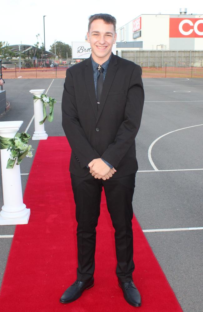 Kayne Camerilli at the 2023 Bundaberg North State High School Prom.