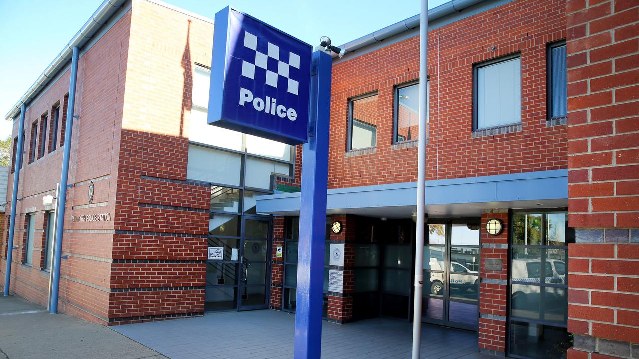 Four cops allegedly assaulted in blade fury in northern NSW