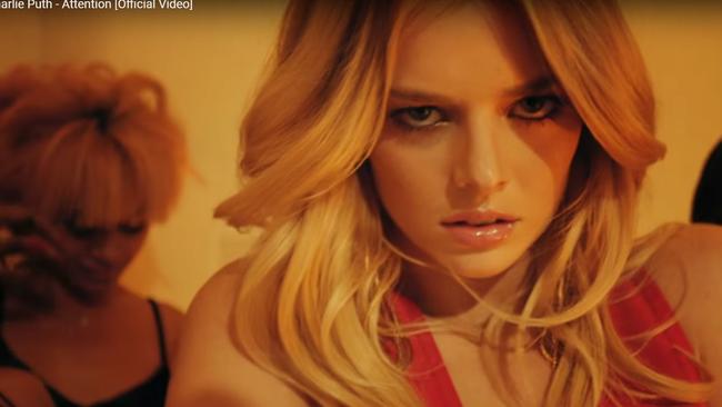 Samara Weaving features in Charlie Puth’s latest music video after she ...