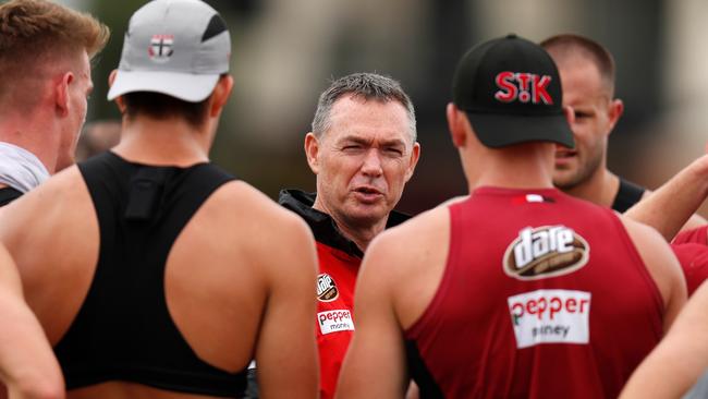 Alan Richardson tries to inspire his men at pre-season training.