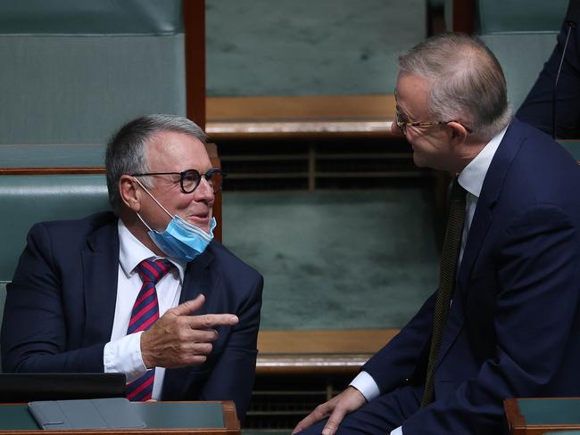 CANBERRA, AUSTRALIA NewsWire Photos FEBRUARY 17, 2022:Question Time in the House of Representatives in Parliament House in Canberra. Anthony Albanese with his old mate Joel Fitzgibbon during Question Time.Picture: NCA NewsWire / Gary Ramage