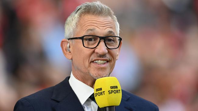 LONDON, ENGLAND - APRIL 16: Sports Broadcaster, Gary Lineker presents prior to The Emirates FA Cup Semi-Final match between Manchester City and Liverpool at Wembley Stadium on April 16, 2022 in London, England. (Photo by Shaun Botterill/Getty Images)