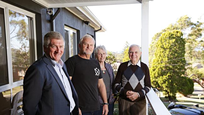 Agent Stuart Bath with Mona Vale residents who are joining forces to sell their home to development (left to right) Bede Cooper with Fiammetta and George Morello Picture: Adam Yip / Manly Daily