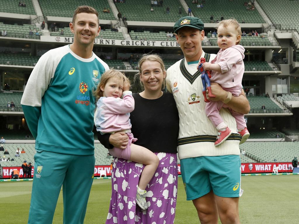 Scott Boland (R) could relegate Josh Hazlewood (L) to 12th man for the Boxing Day Test. Picture: Darrian Traynor/CA/Getty