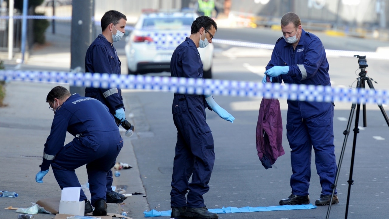 Manhunt Underway After Fatal Drive-by Shooting In Melbourne | Sky News ...