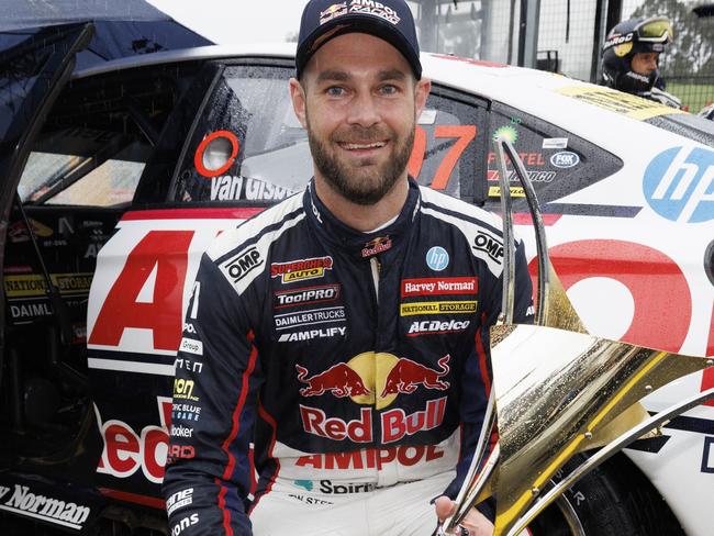 Shane van Gisbergen wins the Beaurepaires Sydney SuperNight and is the 2021 Champion elect and will be crowned at Bathurst in 2 weeks. Event 11 of the Repco Supercars Championship, Sydney, New South Wales, Australia. 21 NOV 2021