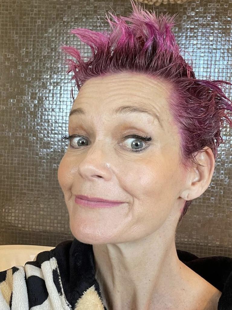 Jessica Rowe with her own lockdown hair treatment. Picture: Instagram