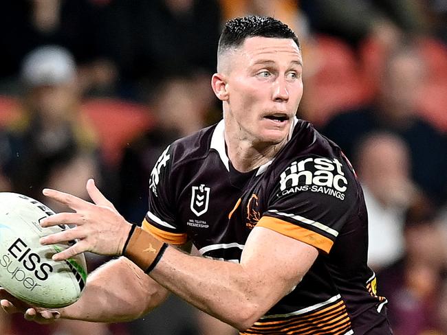 BRISBANE, AUSTRALIA - APRIL 30: Tyson Gamble of the Broncos looks to pass during the round 8 NRL match between the Brisbane Broncos and the Gold Coast Titans at Suncorp Stadium, on April 30, 2021, in Brisbane, Australia. (Photo by Bradley Kanaris/Getty Images)