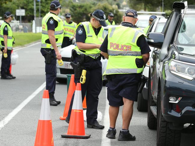 Busted: 6 traffic offenders face Gladstone court