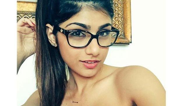 Mia Indian Porn - Mia Khalifa, Deshaun Watson: NFL star to be porn star's next victim |  news.com.au â€” Australia's leading news site