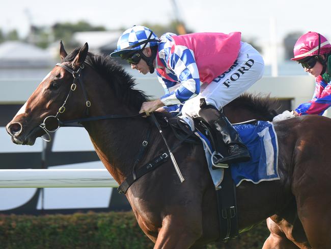 Fell Swoop takes out the Victory Stakes at Doomben. Picture: Grant Peters, Trackside Photography