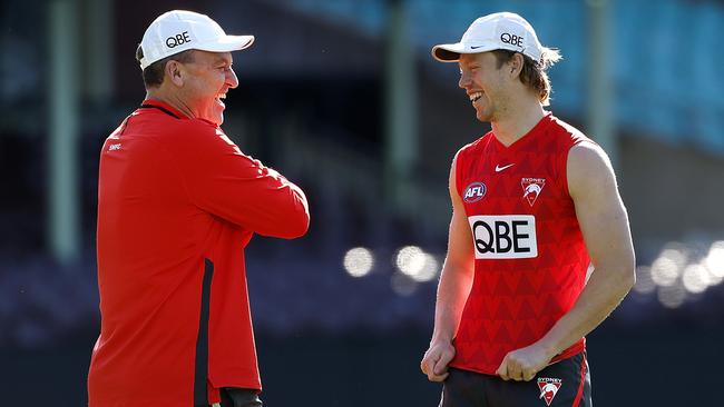 John Longmire with Callum Mills – what could go wrong? Picture: Phil Hillyard