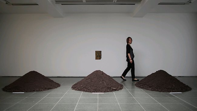Yoko dishes dirt at new art show | news.com.au — Australia’s leading ...