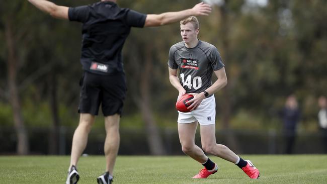 Cody Brand in action during the pre-draft training day for Victorian hopefuls.