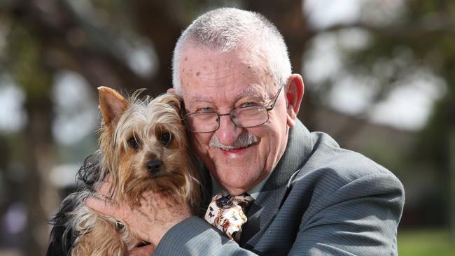 Sydney Royal Easter Show dog steward Les Banks receives award | Daily ...