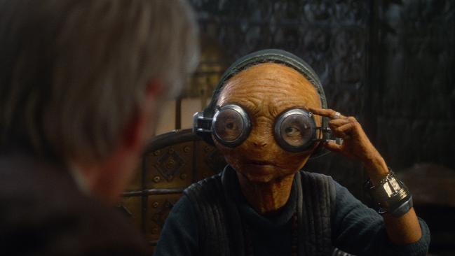 Maz Kanata (played by Lupita Nyong'o) in a scene from film Star Wars: The Force Awakens.