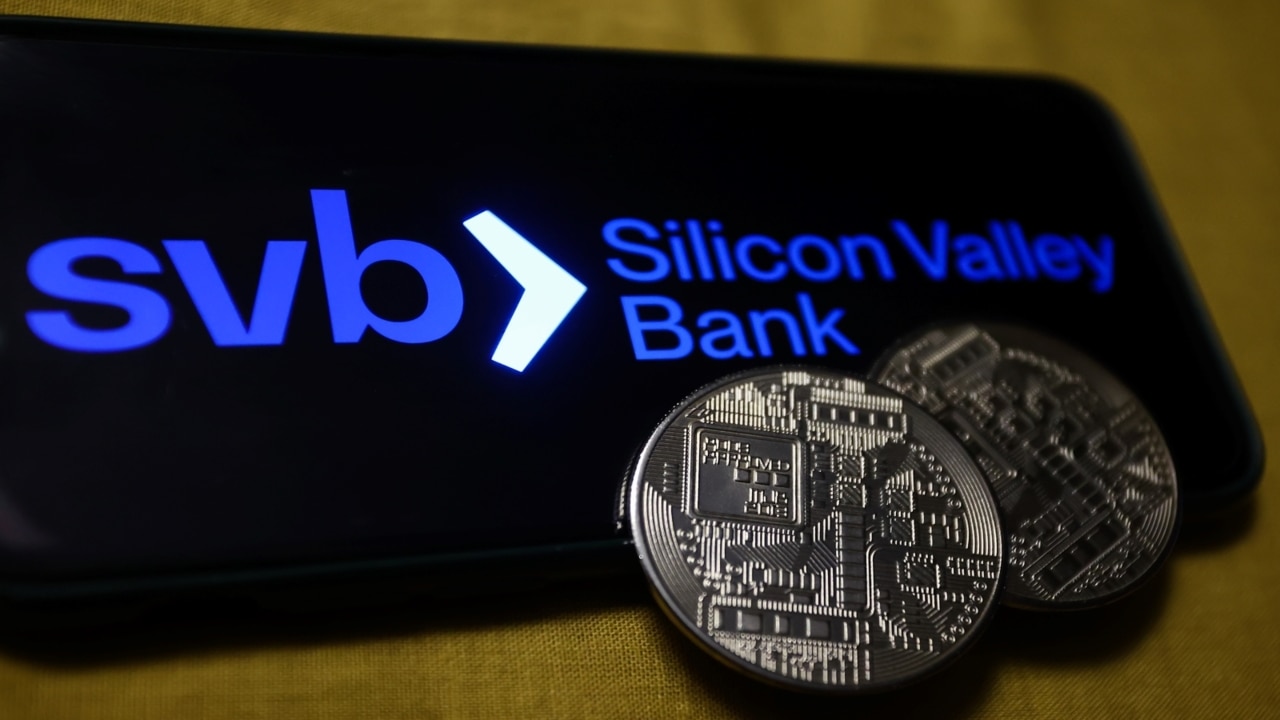 Simple to understand 'banking one o one' Silicon Valley Bank 'got it wrong'