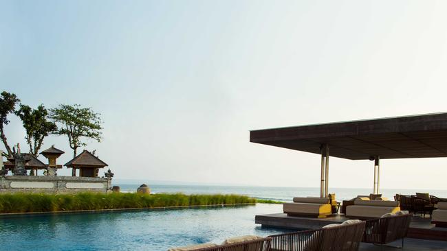 Alila Seminyak is an uber cool modern luxury resort in Bali with a 