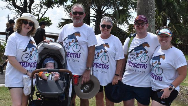 Jade Murphy, Ryan, Jerry, Terese, Essie and Mack O’Shaughnessy at the 2023 Mooloolaba Triathlon.