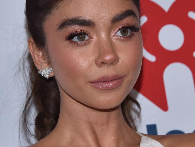 US actress Sarah Hyland arrives in the press room for the iHeartRadio Music Festival in Las Vegas, Nevada on September 21, 2018. (Photo by CHRIS DELMAS / AFP)