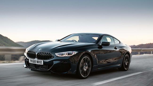 BMW M840.