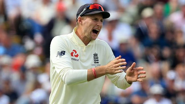 Joe Root had no answers for Smith. Picture: Lindsey Parnaby/AFP