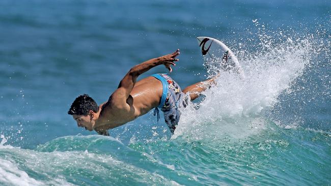 Gabriel Medina hits the water at Snapper Rocks. Pic by Luke Marsden.