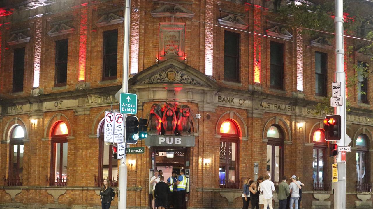 sydney-lockouts-quiet-weekend-as-controversial-bar-rules-scrapped