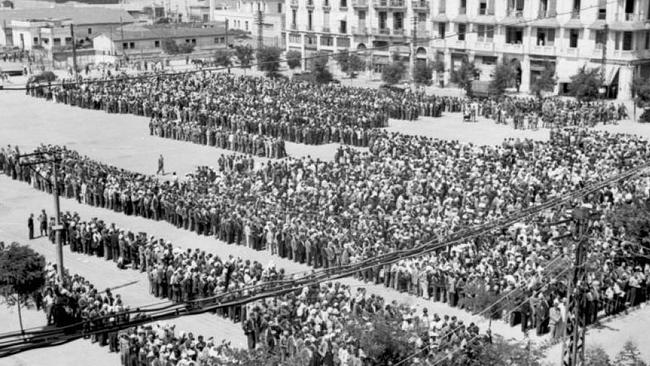 Jews in Salonika registering at Libery Square in July 1942. Picture: Bundesarchiv