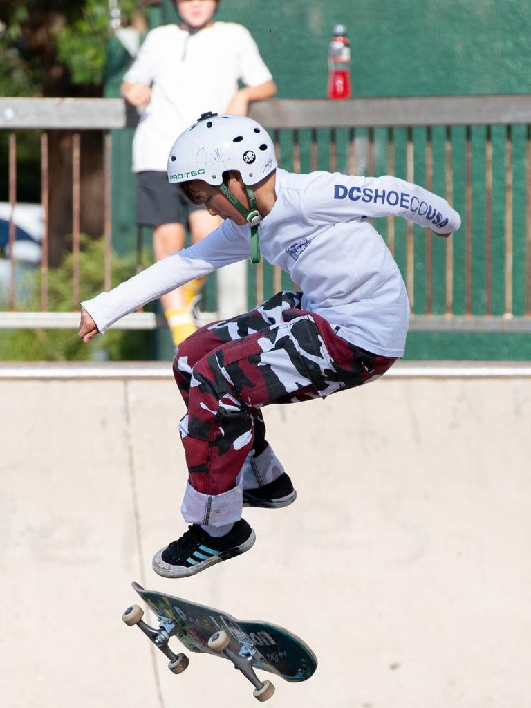 Ryan Wong pictured competing at Berowra skate park at the skate, scooter and BMX battle royale. (AAP IMAGE / MONIQUE HARMER)