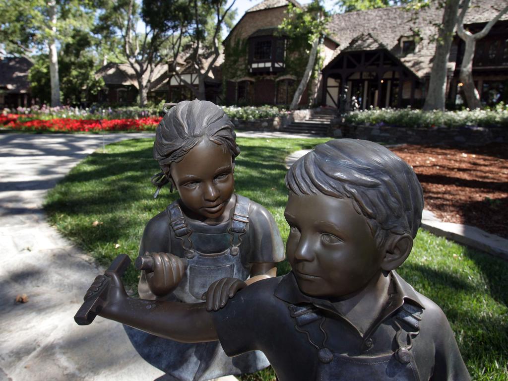 Bronze statues line the drive leading to the front of the main house at Neverland. Picture: AP Photo/Carolyn Kaster 