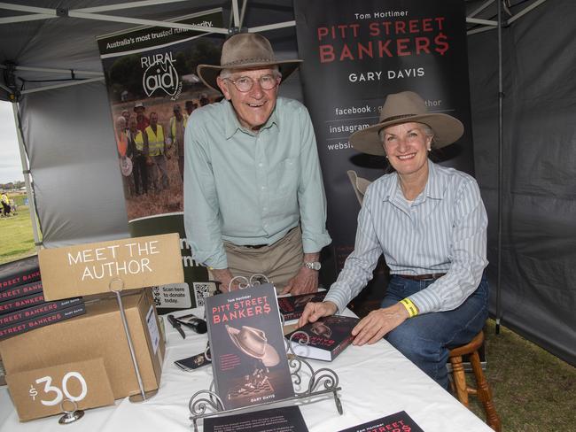 Gary Davis &amp; Deborah Wray were spruiking Gary's new book 'Tom Mortimer: Pitt Street Bankers' at the 2024 Swan Hill Show Picture: Noel Fisher.