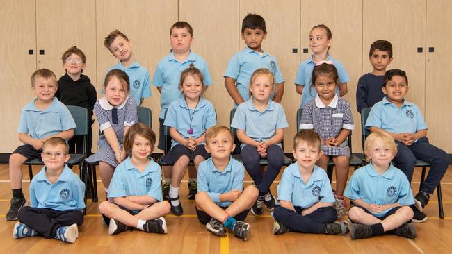 Oberon Primary School preps Prep V Back L-R, Rodney Weston, Zac Johnson, Ashton Robertson, Kriday Maulikumar Patel, Siena Lowden, Hadi Kazemi Kafrani Middle L-R, Caleb Bailey, Eloise Kafieris, Narlah Lovett, Mia Tribe, Helena Dibaji, Yuvan Mishra Front L-R, Maisson Powley, Sophie Beard, William Goldsmith-Peake, Archie Buschstone, Tyler Javni-Read