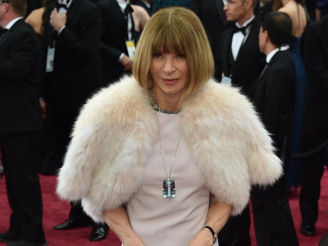 Anna Wintour on the red carpet at the 2015 Academy Awards. AFP PHOTO / MLADEN ANTONOV