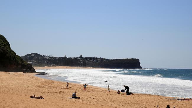 t’s time to head to the beach on Saturday Picture: Damian Shaw