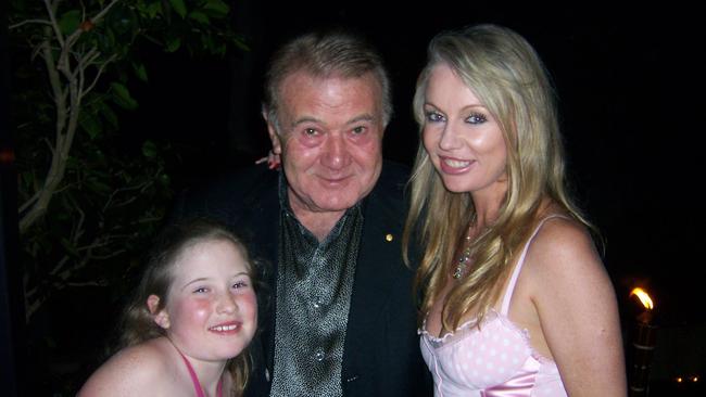 Richard Pratt with Sydney socialite Shari-Lea Hitchcock and their daughter Paula Hitchcock. Picture: Facebook