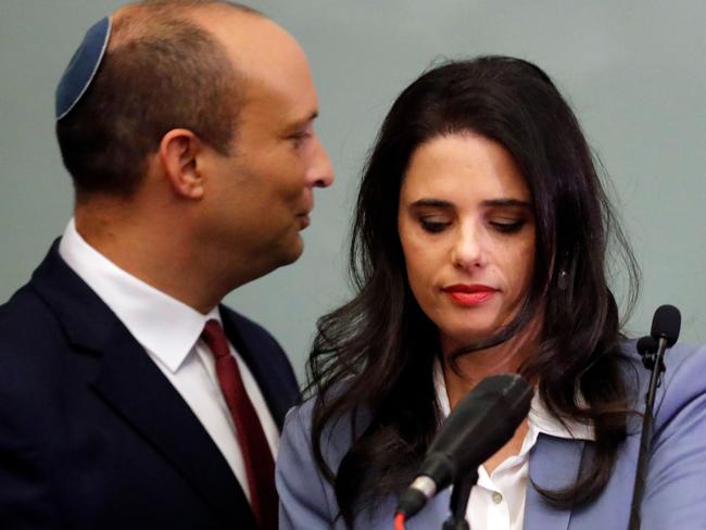 Former Israeli Education Minister Naftali Bennett (l) and former justice minister Ayelet Shaked in 2018.