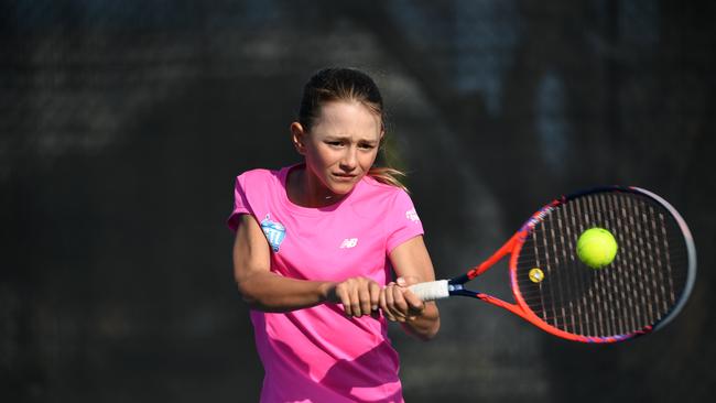 Elizabeth Ivanov perfecting her backhand at Snape Parks in Maroubra. Picture: AAP Image/Joel Carrett.