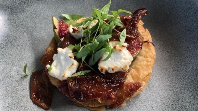 Fig and caramelised onion tart at Ekhidna Wines, McLaren Vale