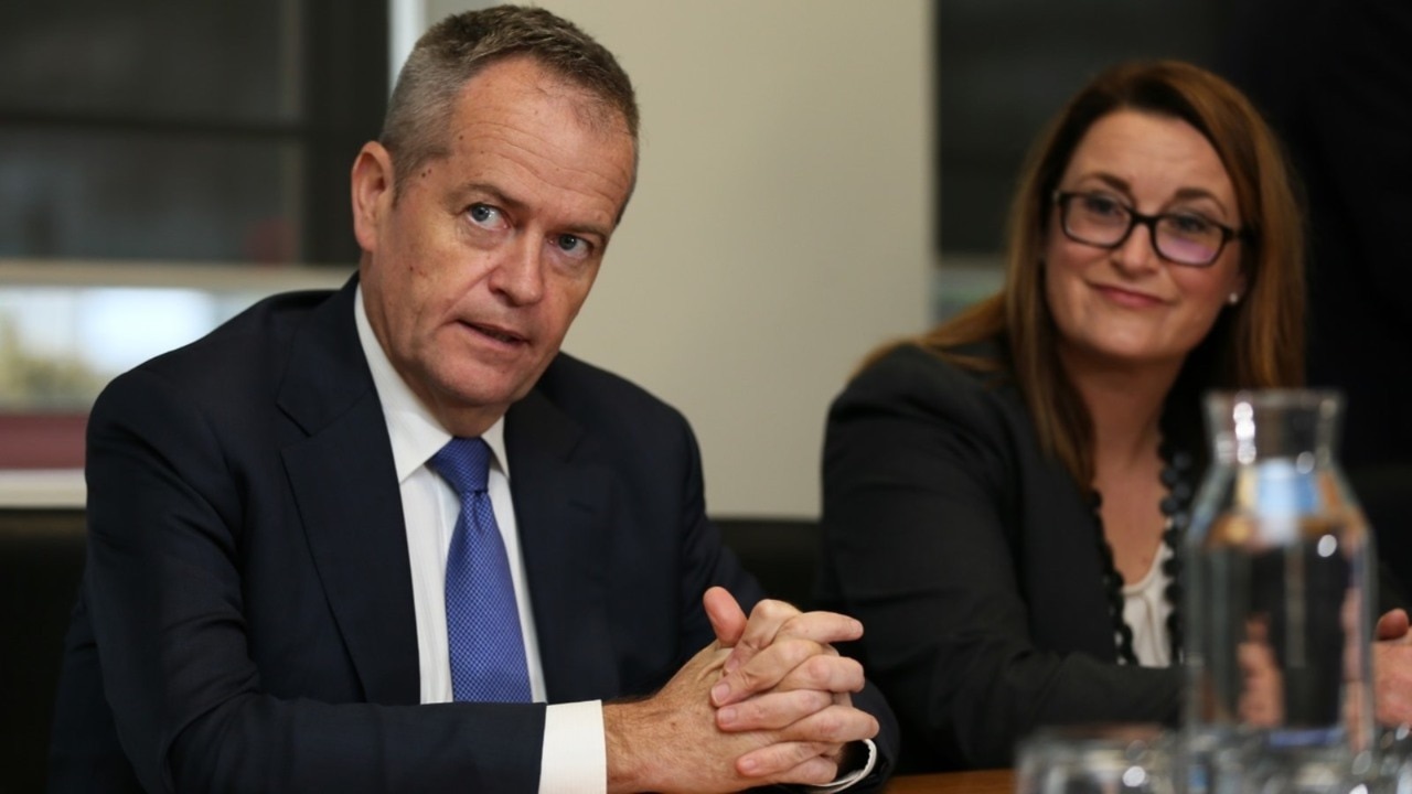 Shorten, Turnbull launch Braddon by-election campaigns