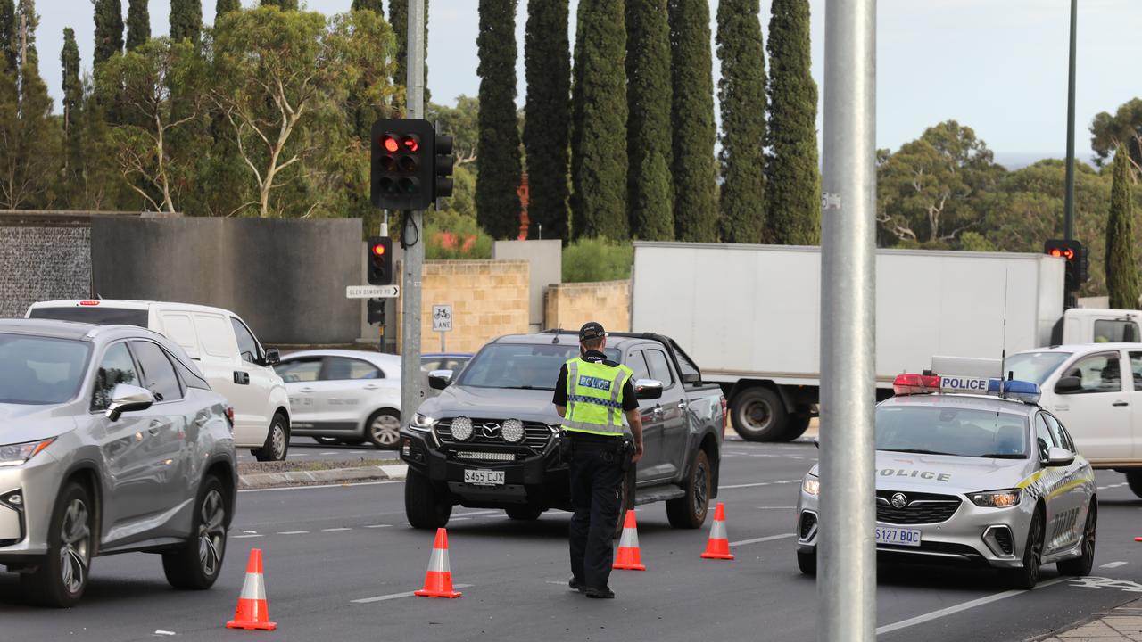 SE Freeway Delays After Two Trucks Crash Thursday March 31 | The Advertiser