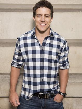 Stephen Peacocke as Brax in Home And Away.