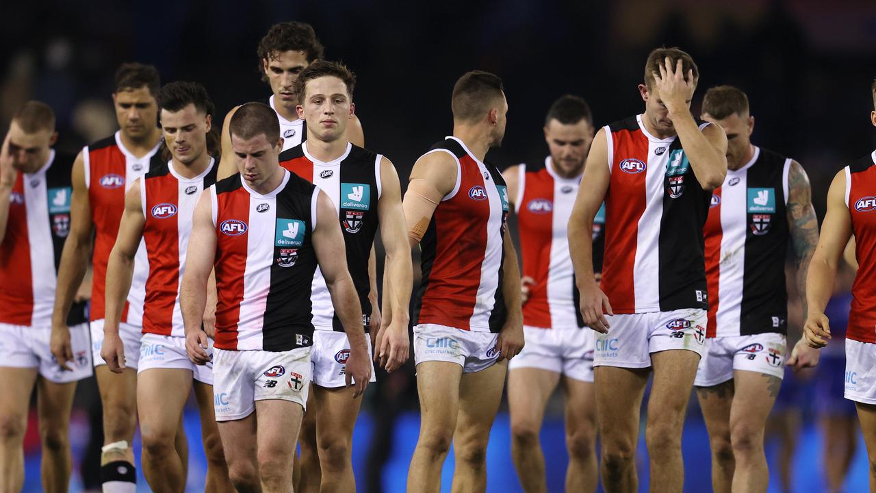 Brett Ratten called out his team for having just 11 tackles in the first half against Western Bulldogs this year. Sixteen Saints had not registered one at the main break.