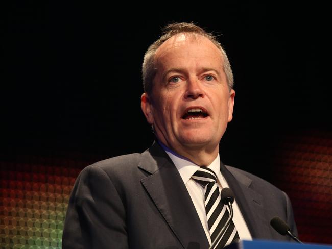 The leader of the Opposition Bill Shorten speaks during the North Melbourne AFL breakfast ahead of the West Coast Eagles and Collingwood AFL Grand Final, Melbourne, Saturday, September 29. 2018. (AAP Image/David Crosling) NO ARCHIVING