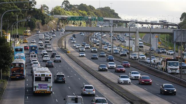 The death toll on Australian roads this Easter long weekend claimed at least 21 lives. Picture NCA NewsWire / Gaye Gerard